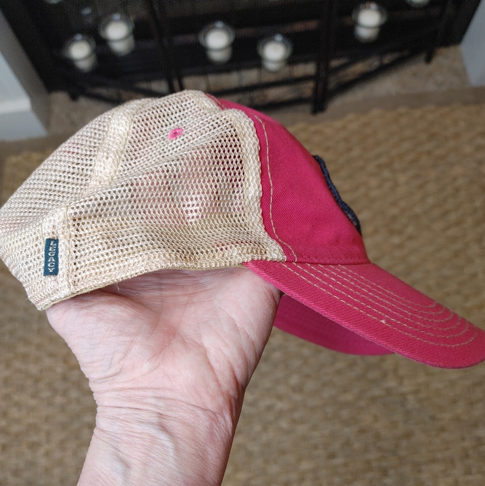 LEGACY FLAMINGO DIVERS TURKS & CAICOS ISLANDS TRUCKER HAT, HOT PINK - Picture 2 of 7